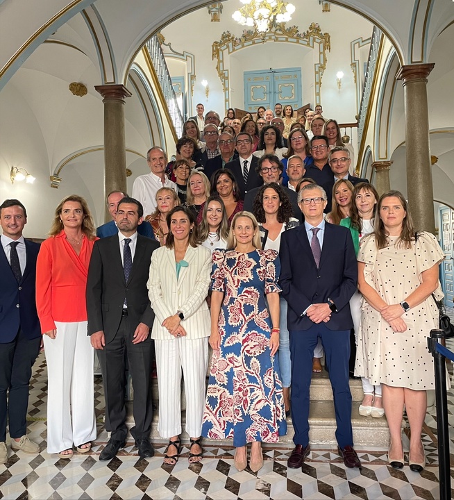 El consejero de Salud asiste a la celebración del Día Mundial del Farmacéutico en Cehegín