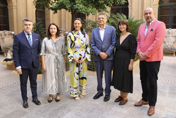 La Semana Internacional de las Letras 'ExLibris' premia al escritor Sergio Ramírez, la editorial Bruguera y el Festival Ñ