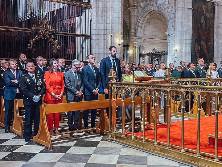 Celebración litúrgica en la Catedral con motivo de la festividad de la Virgen del Pilar, Patrona de la Guardia Civil