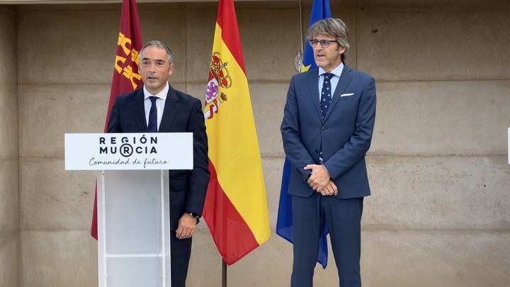 Rafael Gómez toma posesión como director general de Impulso al Comercio, Innovación Empresarial e Industrias y Oficios Artesanales