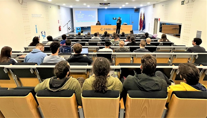 Participantes en la jornada celebrada en el Ceeim