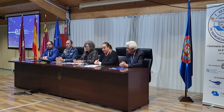 La secretaria autonómica de Energía, Sostenibilidad y Acción Climática participa en el I Seminario de hidroaviación