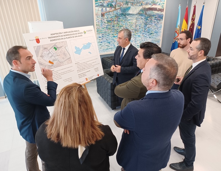 Fotografía de archivo del acto de presentación de la futura planta de biorresiduos que se ubicará en San Javier