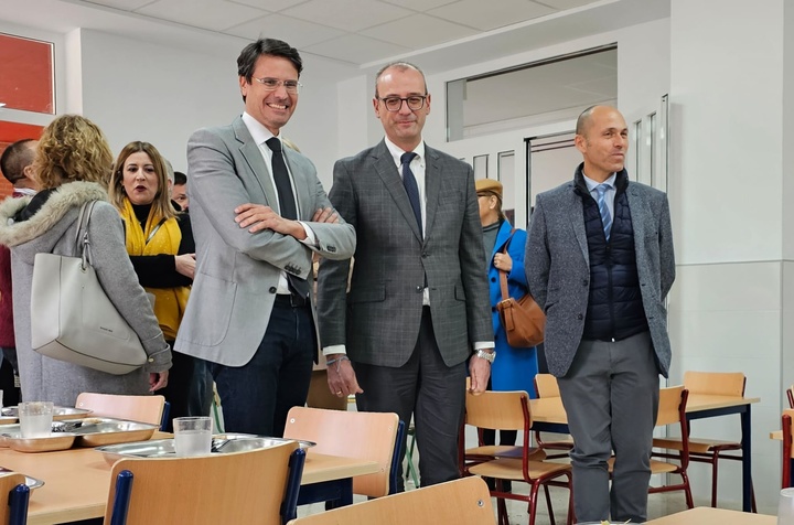 El CEIP La Purísima de Molina de Segura cuenta con un nuevo comedor que da servicio a 60 alumnos