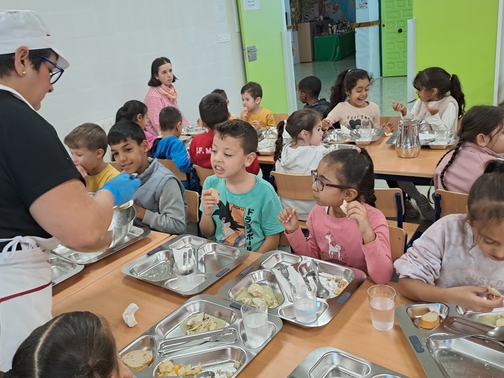 Imagen del artículo Convocadas las ayudas asistenciales para comedores escolares de centros públicos