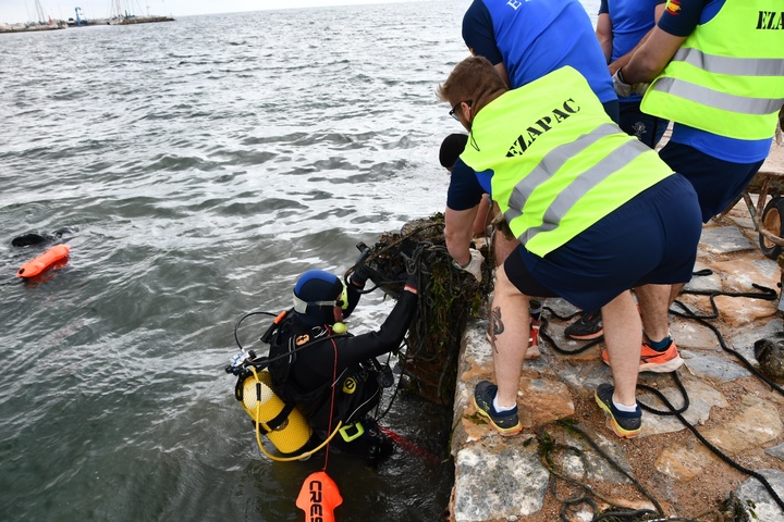 Imagen del artículo La Comunidad da luz verde a que Hippocampus limpie los fondos marinos en San Javier y Los Alcázares