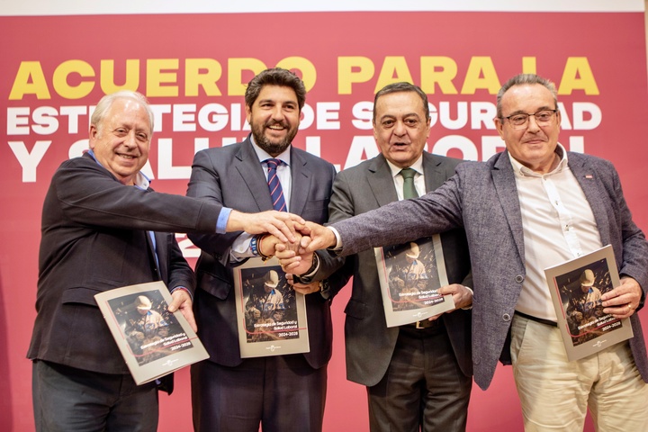 Acto de presentación en San Esteban de la nueva Estrategia de Seguridad y Salud Laboral 2024-2028 de la Comunidad