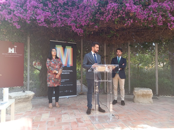 El director general de Patrimonio Cultural, José Francisco Lajara, durante la presentación de los actos del Día de los Museos.