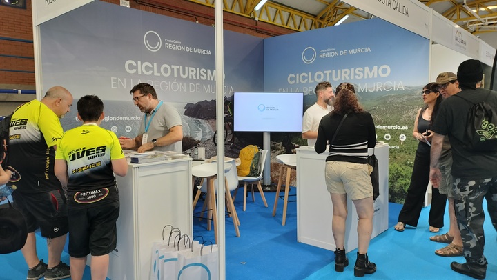 La Región destaca como destino de cicloturismo en la feria Festbike