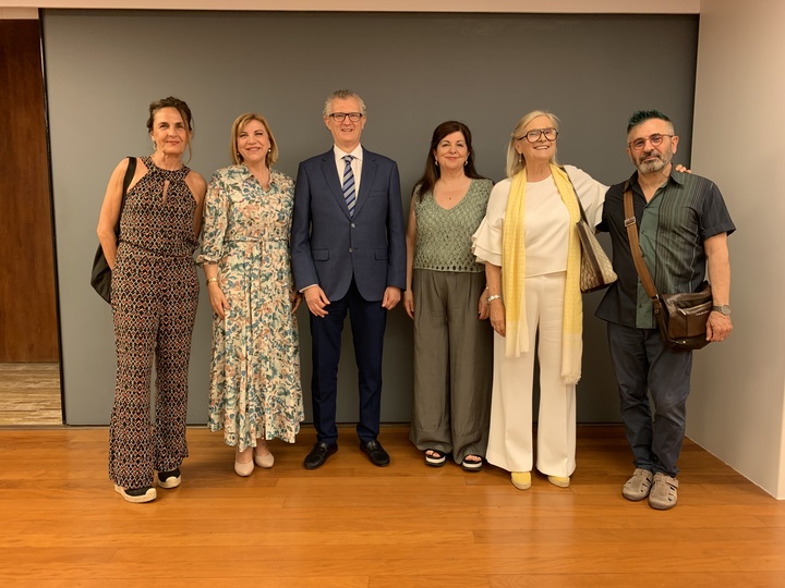 El consejero de Salud resalta la labor de la Fundación Soycomotú para reducir el estigma asociado a las personas con problemas con salud mental