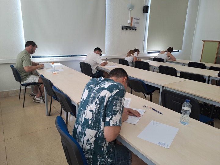 Aspirantes durante la celebración del primer examen de las oposiciones al cuerpo de Maestros en la Región de Murcia, el pasado mes de junio