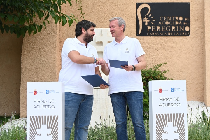 La Región de Murcia y la Xunta de Galicia firman un protocolo de colaboración para impulsar sus destinos de peregrinación