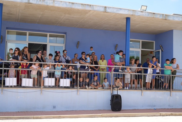 La consejera de Política Social, Familias e Igualdad, Conchita Ruiz, durante la inauguración del centro de atención temprana de Fortuna (2)