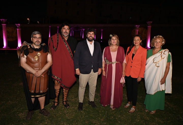 López Miras: "Las fiestas de Carthagineses y Romanos se superan año tras año"