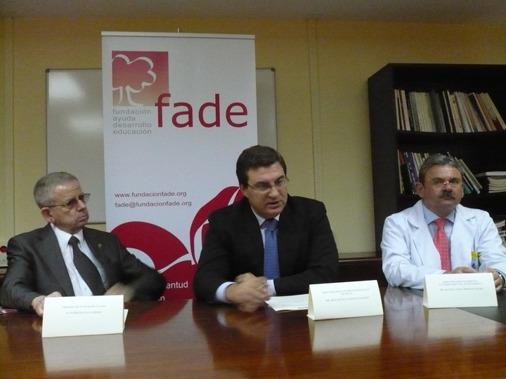Firma del convenio de colaboración entre el SMS y FADE