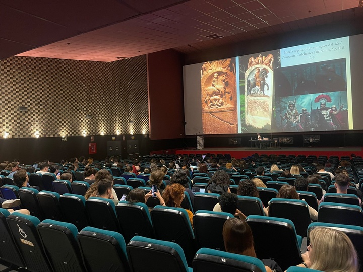 Más de mil personas disfrutan de las actividades del congreso internacional 'La antigüedad filmada: el cine de romanos' en la Filmoteca regional