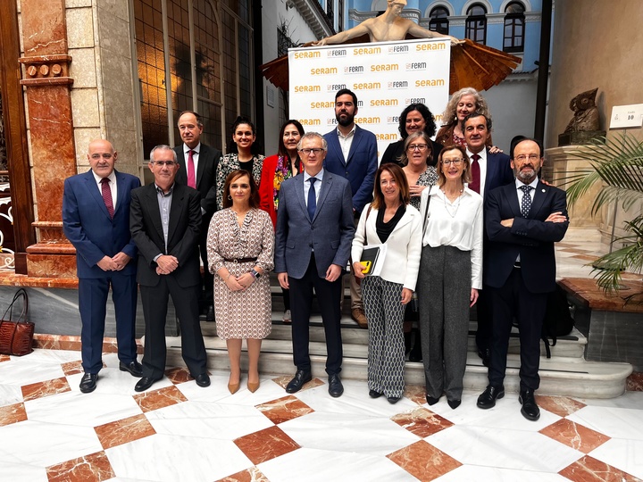 Salud participa en la entrega de los Premios de Radiología, que reconocen al Morales Meseguer como mejor servicio de esta especialidad en 2023