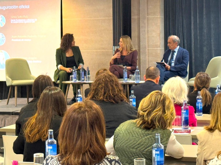 La consejera de Empresa destaca que la Región de Murcia "se ha consolidado como una de las comunidades autónomas con el mayor porcentaje de mujeres en posiciones de liderazgo"