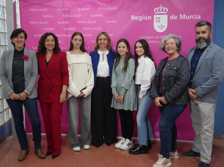 Política Social entrega los premios del VIII Concurso de Relato corto y Arte para visibilizar y prevenir la violencia contra la mujer