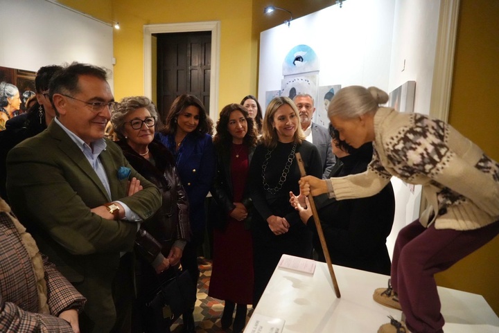La consejera de Política Social destaca la presencia de mujeres creadoras y reivindicativas en el arte (1)