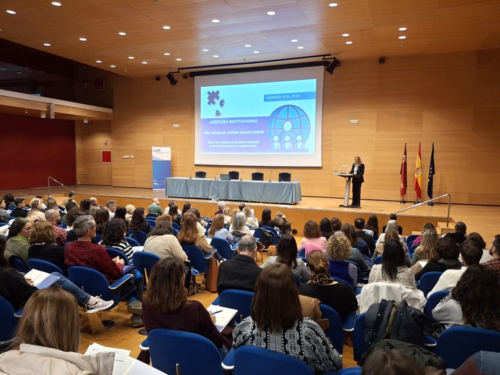 Más de 200 docentes participan en la IV Jornada de Intercambio de Experiencias para la Mejora de la Convivencia Escolar