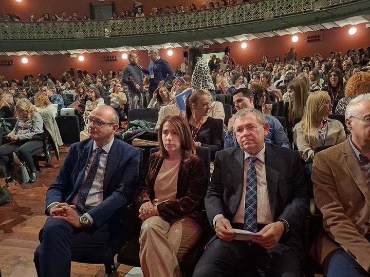Más de 800 docentes se dan cita en la jornada del profesorado 'Innovaedum 2025'