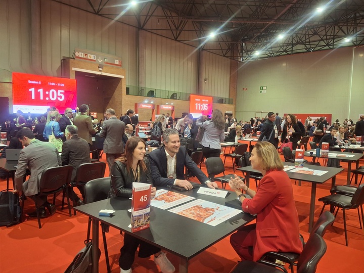 La Región participa en la feria 'Routes Europa' de Sevilla para ampliar su conectividad aérea durante las próximas temporadas