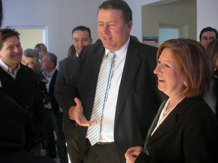 Inauguración del renovado Consultorio de Atención Primaria de Roche en La Unión