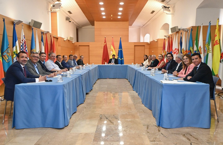 Imagen del artículo Dieciocho municipios de la Región de Murcia se verán beneficiados por las ayudas a la industria agroalimentaria