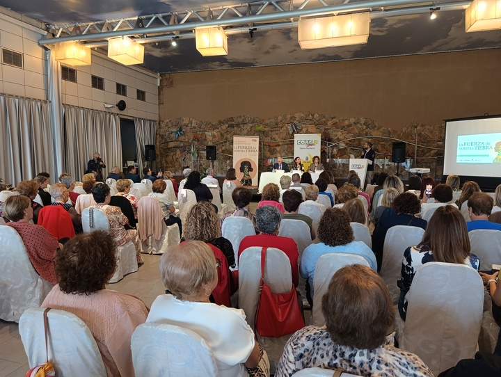 Imágenes de la consejera Sara Rubira en la VII jornada dedicada a la mujer rural 'La fuerza de nuestra tierra', organizada por COAG