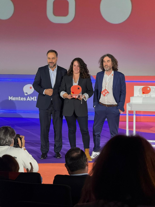 La directora del centro recibió hoy el premio otorgado por la Fundación Atresmedia (1)
