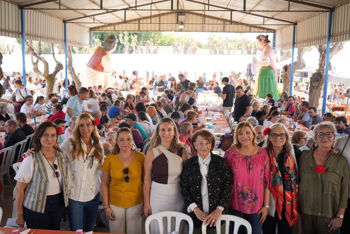 La consejera de Política Social participa en el encuentro regional de la Federación de Salud Mental junto a más de 500 personas