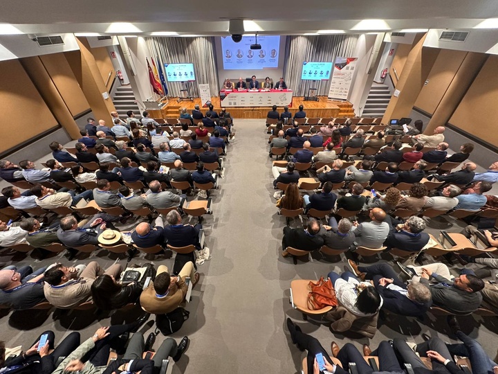 El consejero de Fomento e Infraestructuras, Jorge García Montoro, durante la inauguración de la jornada nacional 'Preparados para lo imprevisto. ...