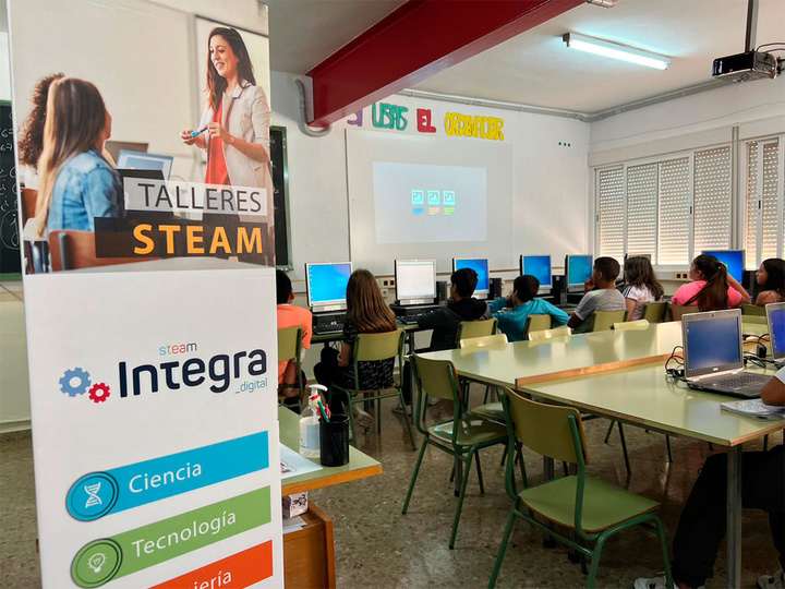 Imagen de uno de los talleres STEAM impartidos durante el curso pasado