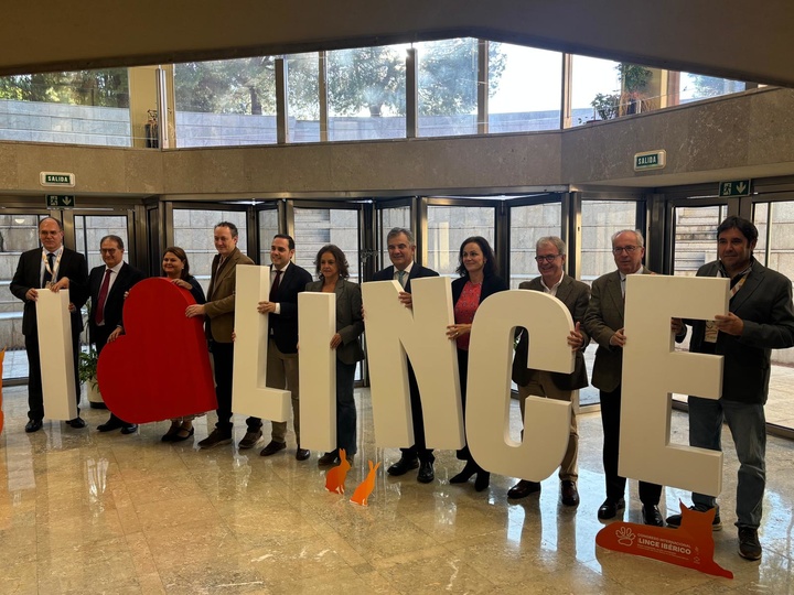El consejero de Medio Ambiente, Universidades, Investigación y Mar Menor, Juan María Vázquez, durante la inauguración del Congreso Internacional ...