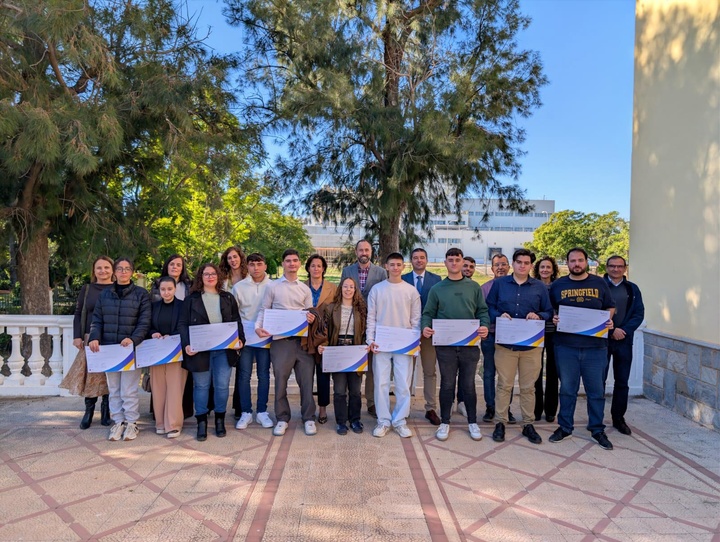 Diez alumnos de Formación Profesional reciben las becas Sabic-FP