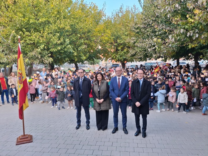 El consejero de Educación y Formación Profesional, Víctor Marín, visita el colegio Nuestra Señora de Atocha (Murcia) sobre las actividades que realizan...