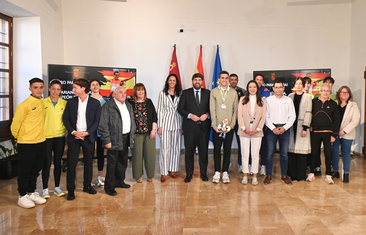 L&oacute;pez Miras recibe al campe&oacute;n del mundo Mariano Garc&iacute;a