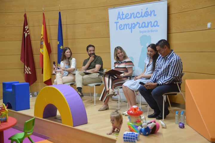 La consejera de Pol&iacute;tica Social, Familias e Igualdad, Conchita Ruiz, durante el acto celebrado con motivo del D&iacute;a Nacional de la Atenci&oacute;n Tempran...