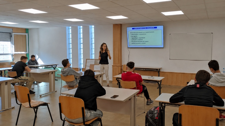 Uno de los cursos de formaci&oacute;n y capacitaci&oacute;n laboral impartidos por el SEF