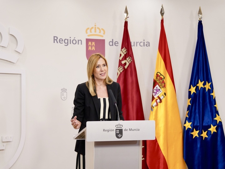 Imagen de archivo de la consejera de Econom&iacute;a, Hacienda, Portavoc&iacute;a, Fondos Europeos y Transformaci&oacute;n Digital, Marisa L&oacute;pez Arag&oacute;n, durante una comparecencia...