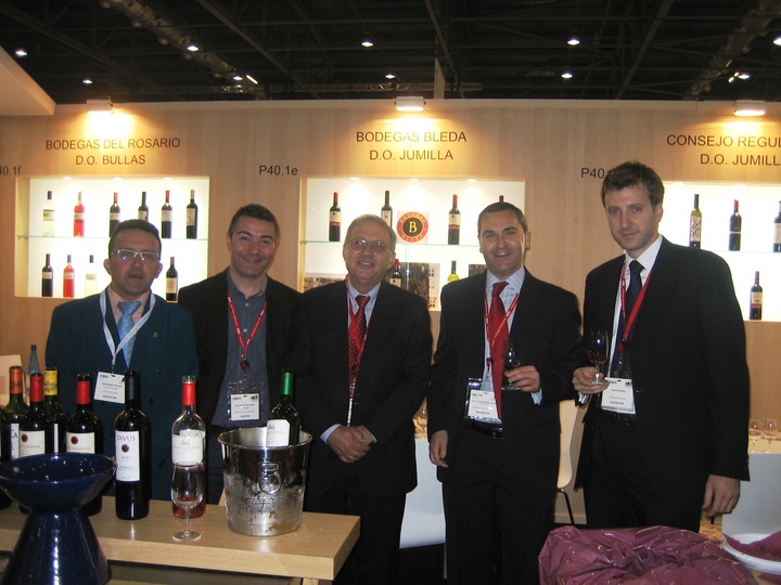 London International Wine Fair(2)