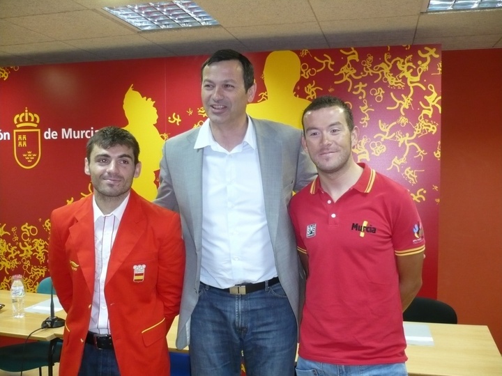 Representación de los deportistas murcianos que participarán en los Juegos Olímpicos del Mediterráneo