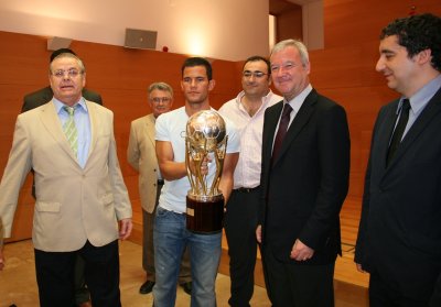 El presidente Valcárcel recibe al equipo de ElPozo Fútbol Sala