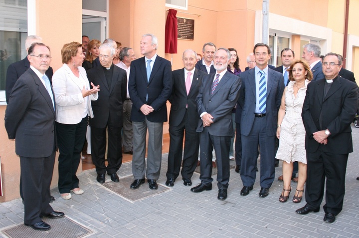 Valcárcel inaugura en Cartagena la nueva Casa Hogar Betania 1