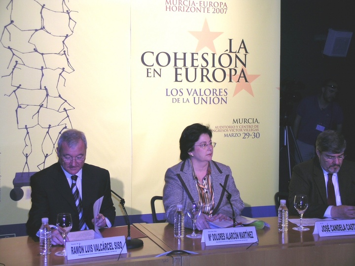 Valcárcel preside la sesión plenaria de la V Edición de las Jornadas Murcia-Europa Horizonte 2007