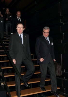 Valcárcel participó hoy en la Mesa Extraordinaria del CDR, en Valladolid 1