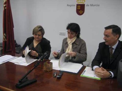Firma del Convenio con Famdif (2009)