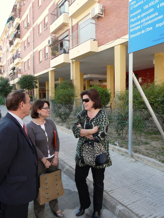 El Instituto de Vivienda y Suelo finaliza la rehabilitación de un centenar de viviendas sociales en Molina de Segura