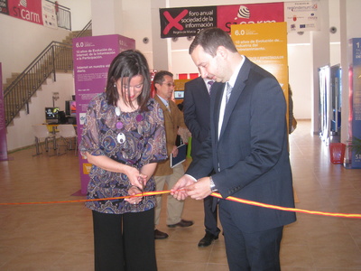 El director general de Telecomunicaciones y Sociedad de la Información, Diego pedro García, inaugura Sicarm 2010 en Los Alcázares